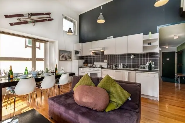 Apart Daire, 3 Yatak Odası (Extra futon for the 7th guest)