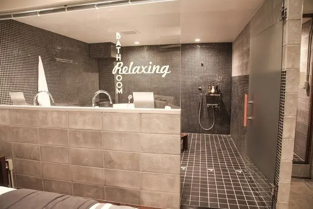 Deluxe Süit (with Jacuzzi Bath and Balcony R001)