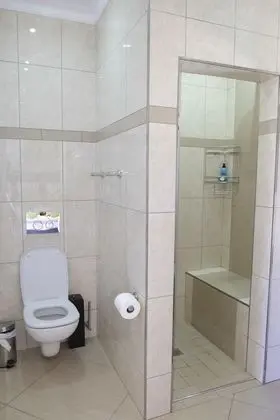 Standard Oda, 1 Büyük (Queen) Boy Yatak