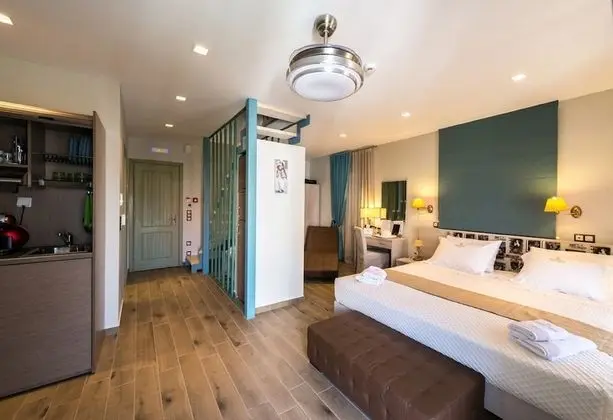Danai Suite