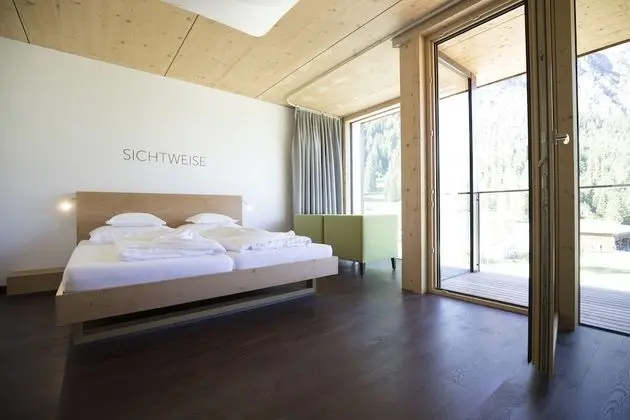 Luxury Tek Büyük Yataklı Oda