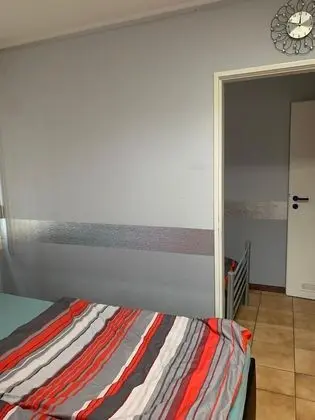 Tek Kişilik Oda, Ortak Banyo