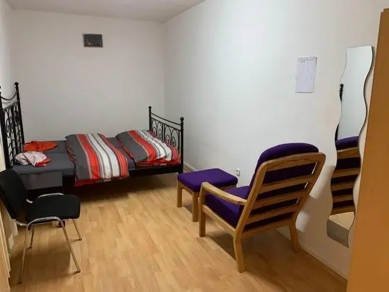 Tek Kişilik Oda, Ortak Banyo