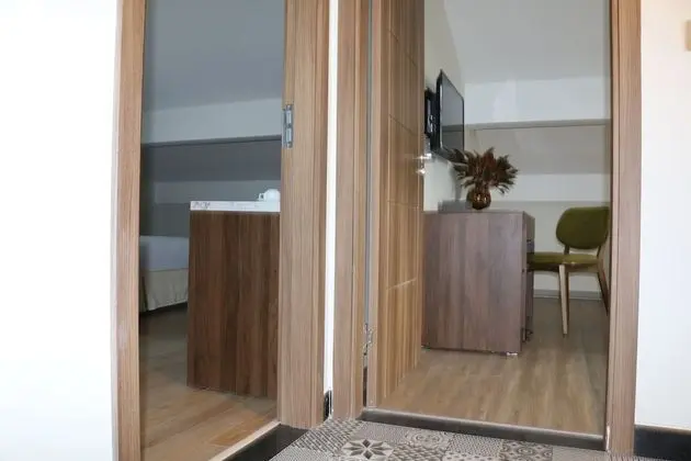 Deluxe Dört Kişilik Oda