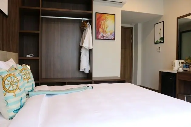 Deluxe Tek Büyük Yataklı Oda