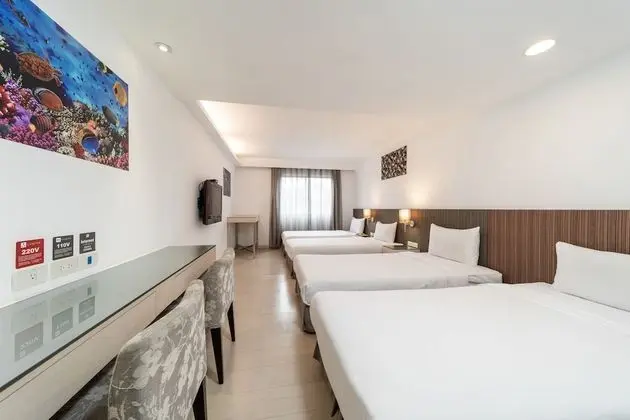 Deluxe Dört Kişilik Oda