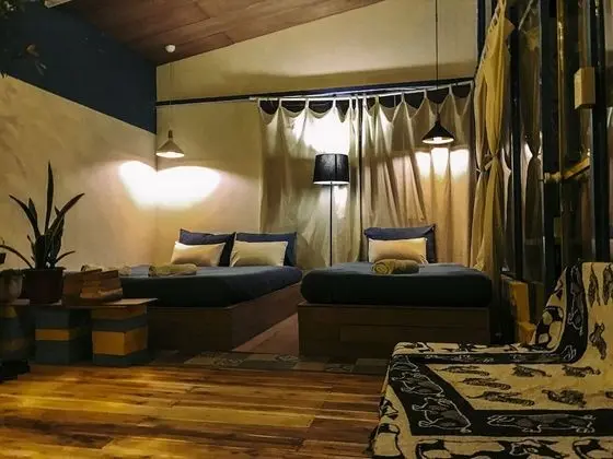 Üç Kişilik Oda, Özel Banyo, Bahçe Manzaralı