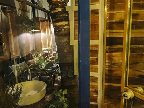 Üç Kişilik Oda, Özel Banyo, Bahçe Manzaralı