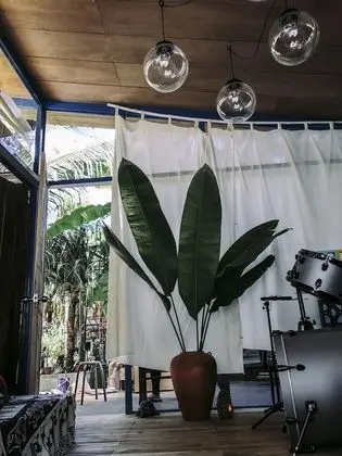 Üç Kişilik Oda, Özel Banyo, Bahçe Manzaralı