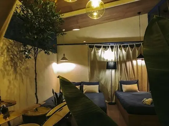 Üç Kişilik Oda, Özel Banyo, Bahçe Manzaralı