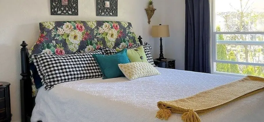 Superior Tek Büyük Yataklı Oda, Banyolu/Duşlu (Eleanor Suite)