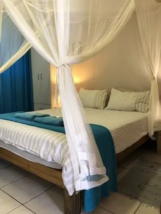 R43 en suite twin beds