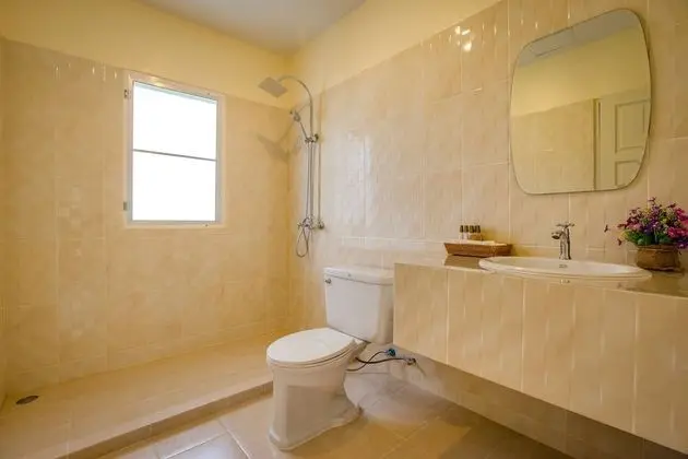 2-Bedroom Cottage (1 Bathroom)