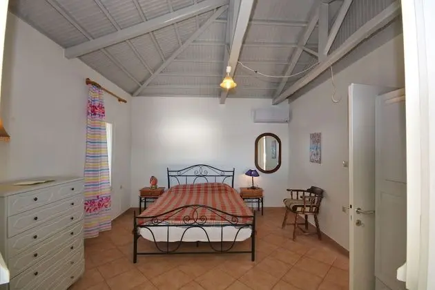 Traditional Kır Evi