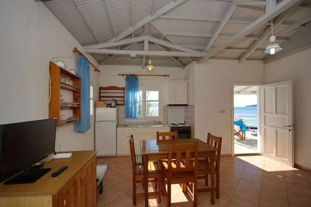 Traditional Kır Evi