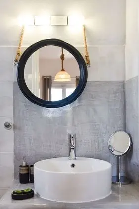 Deluxe Tek Büyük veya İki Ayrı Yataklı Oda, Deniz Manzaralı