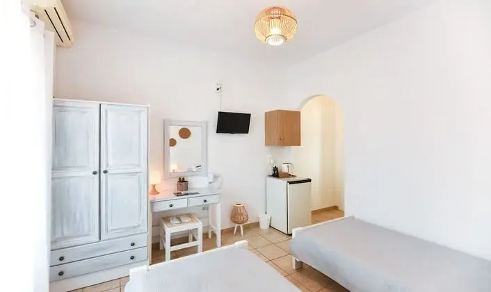 Standard Tek Büyük veya İki Ayrı Yataklı Oda, Bahçe Manzaralı