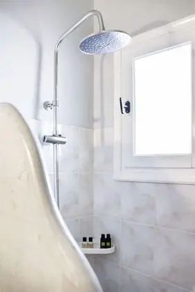 Standard Tek Büyük veya İki Ayrı Yataklı Oda, Bahçe Manzaralı