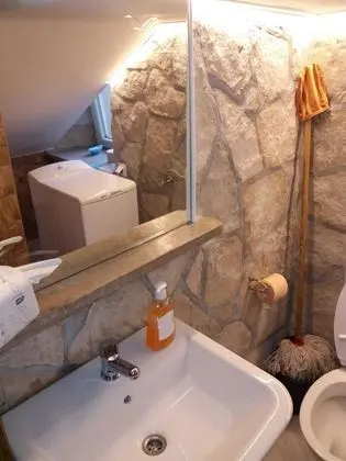Tek Büyük Yataklı Oda (R2)