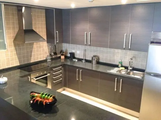 Daire, 2 Yatak Odası, Mutfak, Bahçe Manzaralı