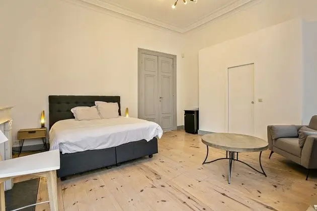 Deluxe Tek Büyük Yataklı Oda (Chambre Balcon)