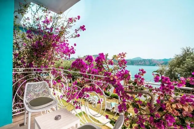 https://images.odamax.com/img/1024x768/odamax/image/upload/Fiska_Boutique_Hotel_Selimiye_202602101423165_DSC09438_HDR_5991_x_3994_.jpg