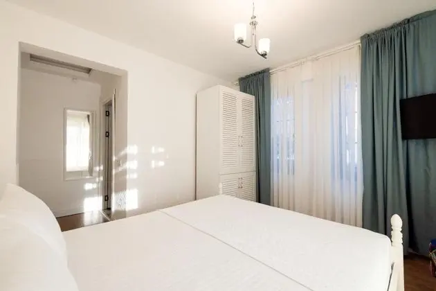 Deluxe Çift Kişilik Oda, Bahçe Manzaralı, Verandalı