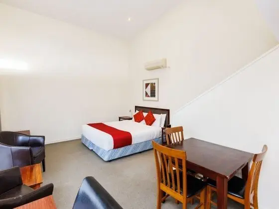 Standard Suite, 1 Bedroom, Non Smoking, Kitchenette