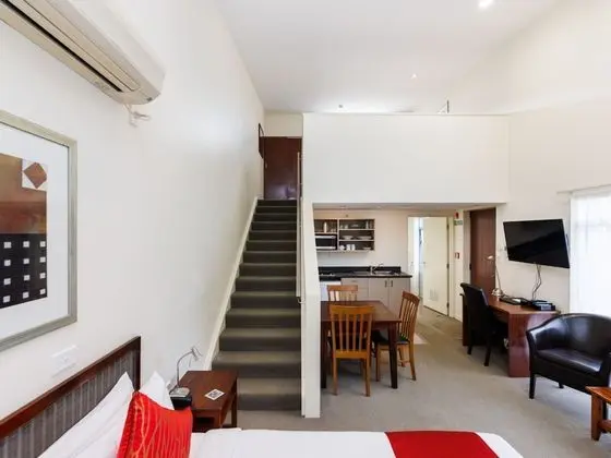 Standard Suite, 1 Bedroom, Non Smoking, Kitchenette