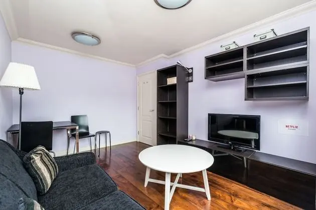 Apart Daire, 1 Çift Kişilik Yatak
