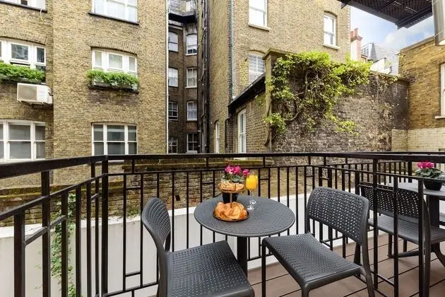 Apart Daire, 2 Yatak Odası, Balkon