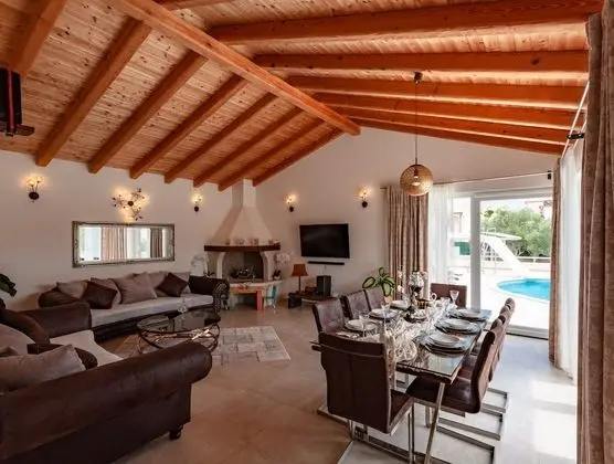 Villa, Kişiye Özel Havuzlu