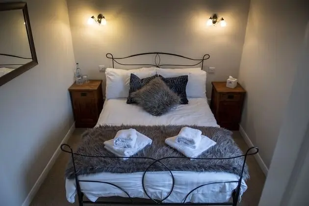 Standard Tek Büyük Yataklı Oda, Banyolu/Duşlu (Double Room)