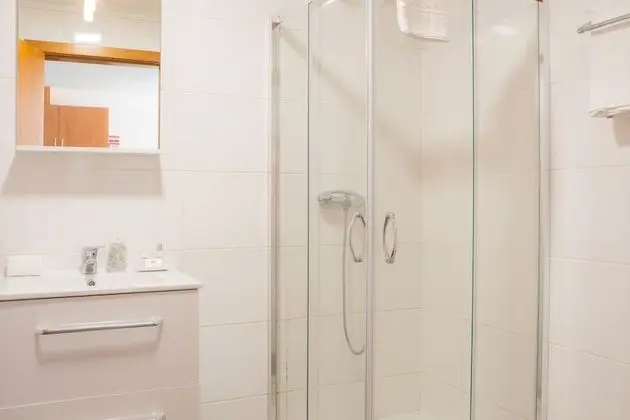Design Apart Daire, 2 Yatak Odası, Küçük Mutfak