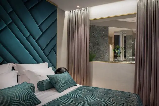 Deluxe Tek Büyük Yataklı Oda, Balkon