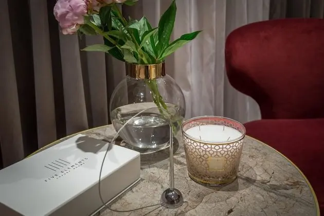 Deluxe Tek Büyük Yataklı Oda, Balkon