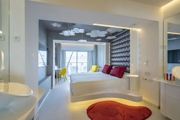 Premium Tek Büyük Yataklı Oda, Balkon