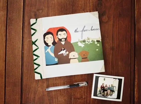 Tek Büyük Yataklı Oda, Ortak Banyo (Red Umbrella Room)