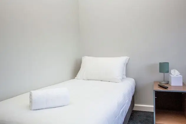 Single Room with Shared Bathroom