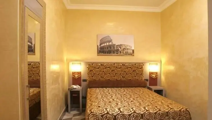 Basic Tek Büyük Yataklı Oda