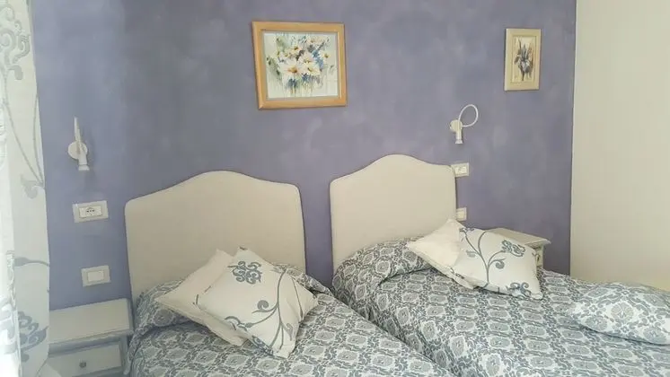 Tek Büyük veya İki Ayrı Yataklı Oda