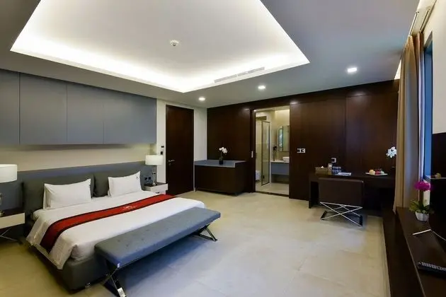Luxury Villa, 5 Yatak Odası, Denize Bakan (Catalan)