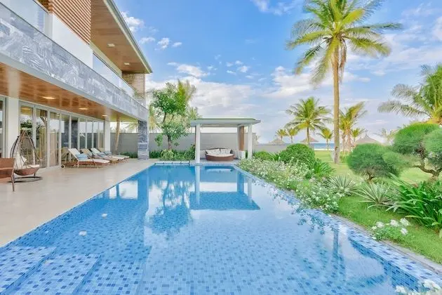 Luxury Villa, 5 Yatak Odası, Denize Bakan (Catalan)