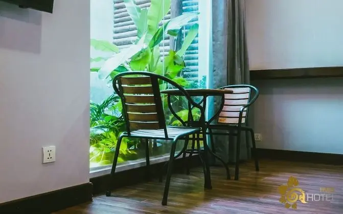 Deluxe Oda, Penceresiz (Reflect Skylight, Jungle Shower)