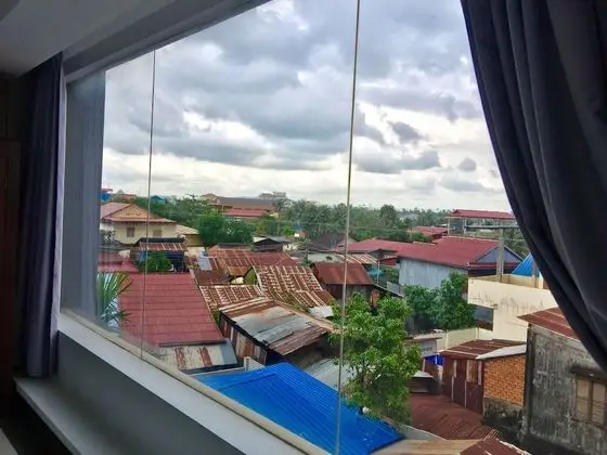 Family Süit, Birden Çok Yatak, Balkon, Havuz Manzaralı