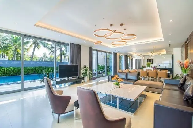 Luxury Villa, 6 Yatak Odası, Plaj Manzaralı, Denize Bakan