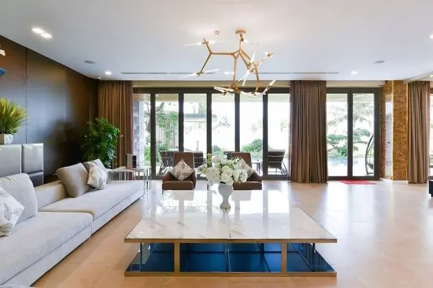 Luxury Villa, 6 Yatak Odası, Plaj Manzaralı, Denize Bakan