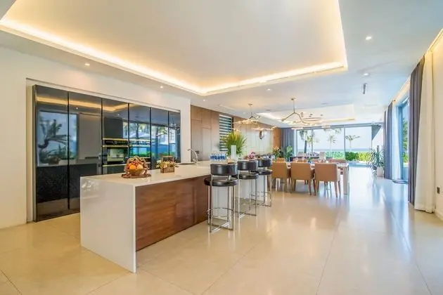 Luxury Villa, 6 Yatak Odası, Plaj Manzaralı, Denize Bakan