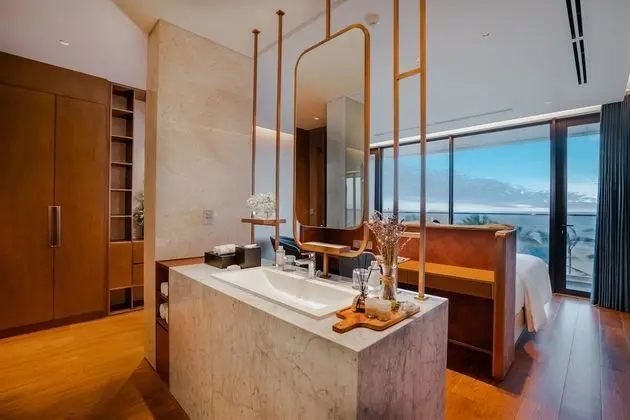 Luxury Villa, 6 Yatak Odası, Plaj Manzaralı, Denize Sıfır