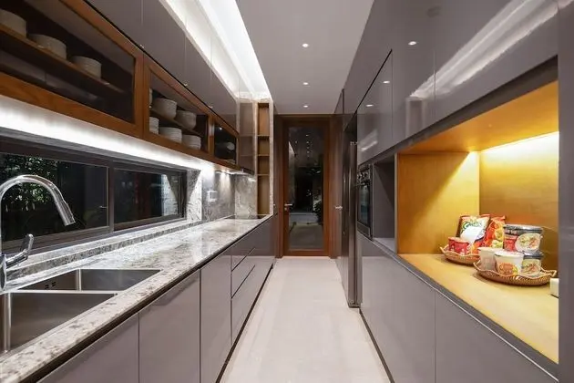 Luxury Villa, 6 Yatak Odası, Plaj Manzaralı, Denize Sıfır